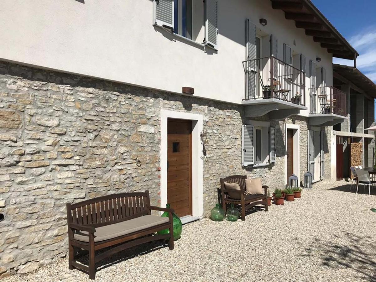 Serravalle delle LangheLa Luce Delle Colline住宿加早餐旅馆 外观 照片