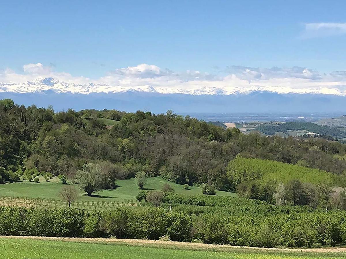 Serravalle delle LangheLa Luce Delle Colline住宿加早餐旅馆 外观 照片